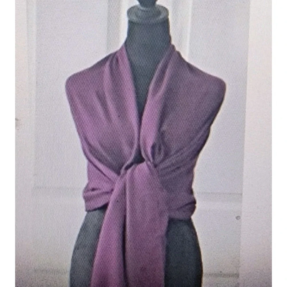 Shawl/ Scarf/Wrap by Pashmina in burgandy 35 x 72